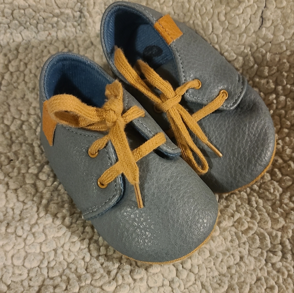 Baby leather shoes